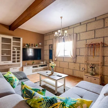 Paradise Constancia With Views *